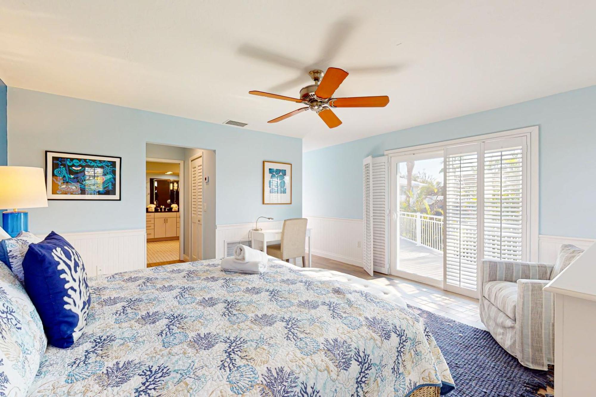 Surrounded By Sea Breezes Villa Anna Maria Exterior photo