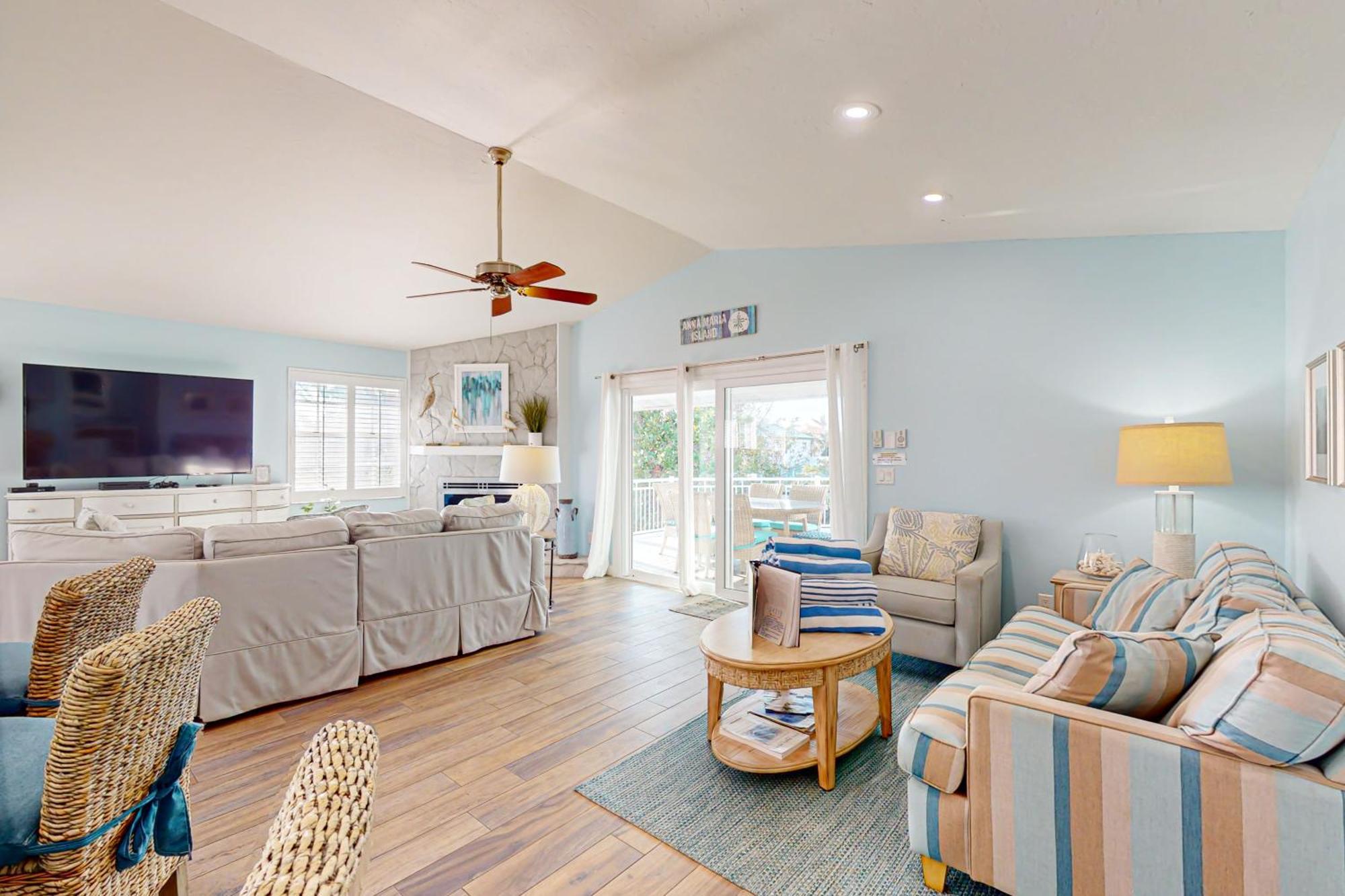 Surrounded By Sea Breezes Villa Anna Maria Exterior photo